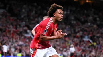 رفض سريع.. مانشستر يونايتد يرد على عرض روما لزيركزي خلال ساعتين